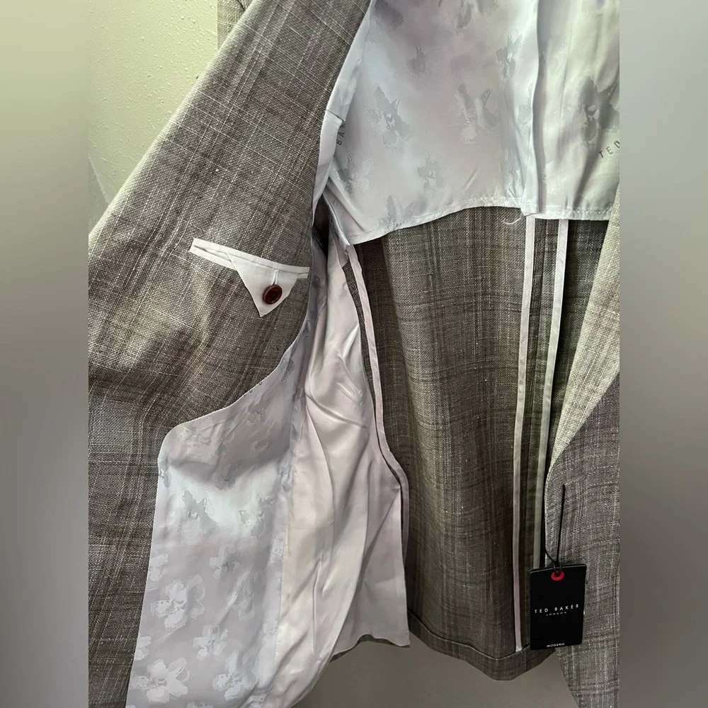Ted Baker London nwt notch
